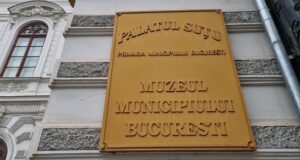 Марчел Чолаку: Споделените проблеми могат да бъдат решени чрез диалог, а не чрез изнудване
                                                                                                Служители от обществените музеи в Румъния бойкотират "Нощта на музеите" в знак на протест срещу ниските заплати
