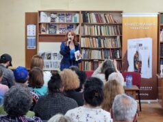 Мира Добрева представи пред кърджалийска публика романът си „Светулки зад решетките“ и „Столетниците – благословия или орисия“