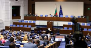 Парламентът гласува да пратим зенитни ракети за Украйна