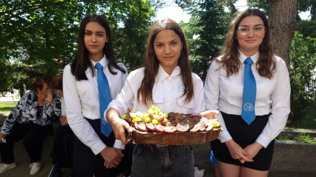 Празник на месния специалитет "пуска" събра кулинари в димитровградското село Ябълково