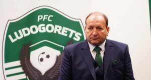 Спортният директор на Лудогорец Георги Караманджуков
                                                                                                "Сезон, в който преживяхме контузии, трансфери и треньорски смени, завърши с убедителна титла"