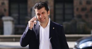 Кирил Петков