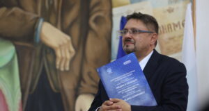 Най-големият въпрос пред България е как да си върнем децата и да ги задържим тук, защото без хора не можем да направим нищо, каза Кирил Вълчев