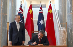 Премиерите на Китай и Австралия се срещнаха в австралийския парламент