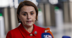 В момента съществува хибридна заплаха, която засяга всички демократични страни, заяви румънският външен министър на тристранна среща в Кишинев