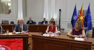 Договор за заем от ЕБВР за укрепване на електропреносната мрежа на Северна Македония е подписан в Скопие