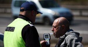ОБЗОР
                                                                                                Шофьори в Румъния недоволстват от затягане на законодателството срещу употребата на наркотици