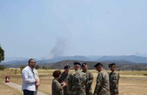 Пожарите в Северна Македония все още са активни, политическите партии се обвиняват взаимно за ситуацията