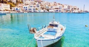 АНА-МПА: 12,2% скок на приходите от пътувания през първата половина на 2024 г. регистрира Гръцката централна банка