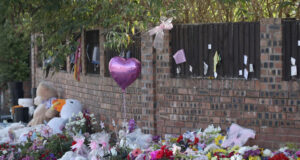 Британската вътрешна министърка обеща да поведе борба с убежденията, водещи към омраза