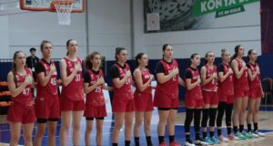 България отстъпи пред Нидерландия в последния си мач от груповата фаза на европейското първенство по баскетбол за момичета до 16 години