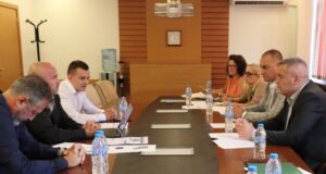 България подготвя писмено искане към Еврокомисията за задействане на защитни мерки срещу вноса на яйца от Украйна