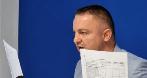 Варна ще загуби безвъзвратно средства от програмата за финансиране на инвестиционни проекти на общините, коментираха съветници от ГЕРБ