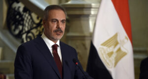 Външните министри на Турция и Нидерландия обсъдиха войната в Газа