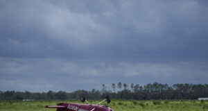 Един загинал и един ранен при катастрофа на малък самолет в Испания