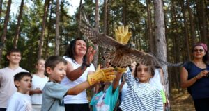 Общо десет керкенеза и два обикновени мишелова бяха пуснати на свобода