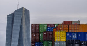 Промишлените поръчки в Германия бележат ръст през юни на месечна база