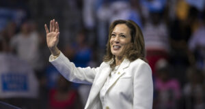 Камала Харис