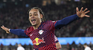 РБ Лайпциг иска да задържи нидерландеца Шави Симонс в дългосрочен план