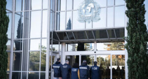 Руските власти освободиха задържан в началото на седмицата мъж с израелско и канадско гражданство, издирван от САЩ