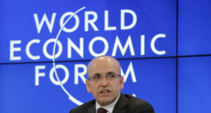 Турското президентство опроверга твърдения за оставка на финансовия министър