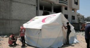 УАМ: ОАЕ предоставиха подкрепа на разселените палестинци от източните квартали на Хан Юнис