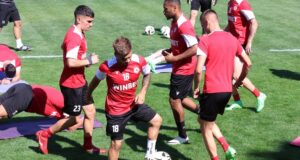 ЦСКА тренира игра във фаза защита и центрирания