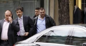 Цветан Василев ще говори в комисията за Нотариуса