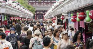 Япония отчита рекорден брой туристи за втори пореден месец