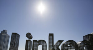 "ЛинктИн" спира да използва данни на потребителите си от Великобритания за обучение на изкуствен интелект