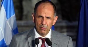 АНА-МПА: На среща с дипломати гръцкият външен министър изтъкна ролята на Солун като енергиен, търговски и туристически център