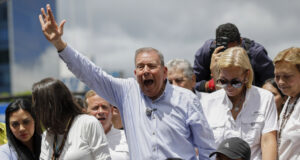 Властите на Венецуела са предоставили разрешение за безопасно отпътуване за Испания на опозиционера Едмундо Гонсалес Урутия