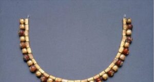 Златно колие на 2700 години е върнато от САЩ на Турция