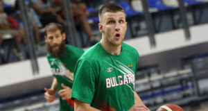 Иван Алипиев и Антверп Джайънтс в първи успех за сезона, две победи и една загуба за българските баскетболисти в испанската втора дивизия