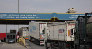 Интензивно е движението на някои от граничните пунктове с Румъния и Гърция