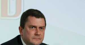 Кметът на Перник сигнализира институциите във връзка с поредната промяна на цвета на река Струма