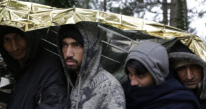 Най-малко десет мигранти са ранени при катастрофа в Хърватия, докато се опитвали да избягат на полицията