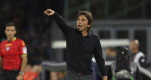 Наполи може да навакса пропуснатото само с много работа, заяви старши треньорът Антонио Конте