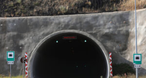 Ограничава се движението в тръбата за София на тунел „Големо Бучино“ на магистрала „Струма“ за подмяна на осветлението