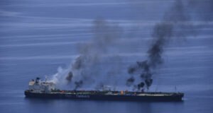 Операцията по изтеглянето на повредения петролен танкер "Сунион" в Червено море ще започне утре, заяви външният министър на хусите