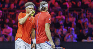 Отборът на света победи Европа в мача на двойки и изравни резултата в турнира "Лейвър къп"