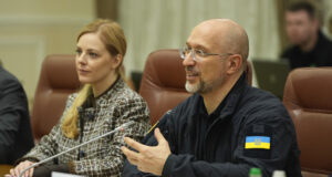 Правителството на Украйна одобри проектобюджета за 2025 г., в който е поставен силен акцент върху разходите за отбрана