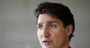 Правителството на малцинството на Джъстин Трюдо в Канада бе изоставено от политическия си съюзник