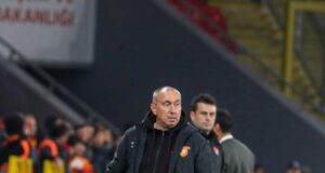 Първа победа за Станимир Стоилов начело на Гьозтепе в турската Суперлига