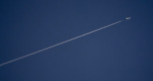 Редица авиокомпании се отказват от полети до дестинации в Близкия изток