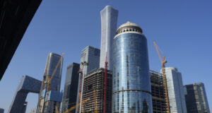 Фондовите пазари в Китай отчитат най-доброто си седмично представяне за последните 16 години на фона на нови монетарни стимули