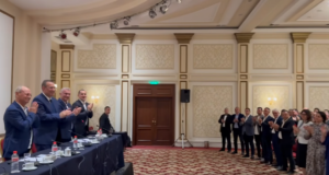 Ахмед Доган