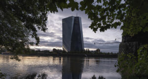 ЕЦБ се готви да намали лихвите за трети път тази година