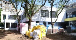 Единадесетата фотоизложба по повод Деня на строителя се открива в София днес