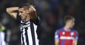 Зрелищен гол на Кирил Десподов се оказа недостатъчен за ПАОК, гръцките шампиони отстъпиха у дома на ОФИ (Крит)